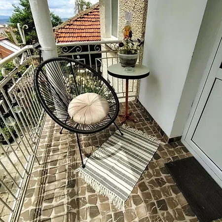 Emiliya ゲストハウス