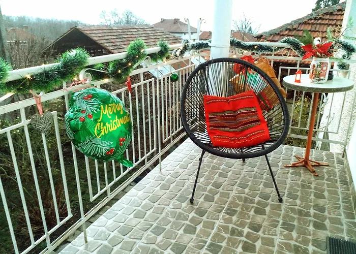 Emiliya Ovchartsi (Kyustendil)